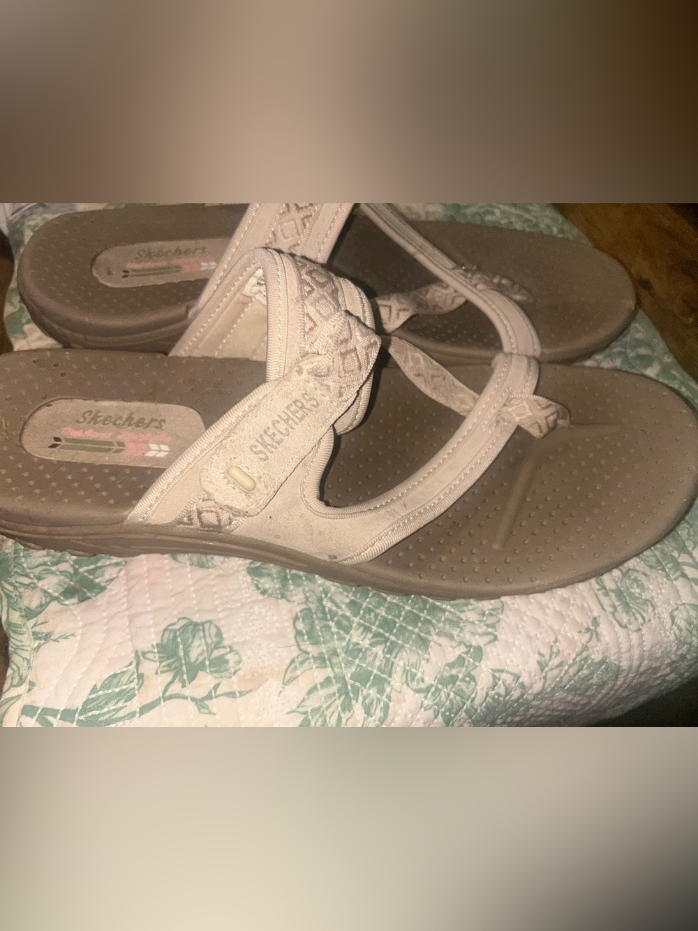 Skechers Women's Beige/Brown size 11 Reggae Sunset comfort outdoor trail sandals